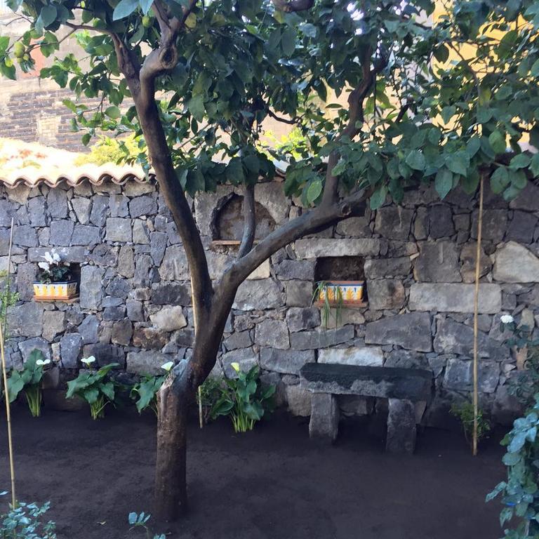 Casa Vacanza Cleo Catania Ngoại thất bức ảnh