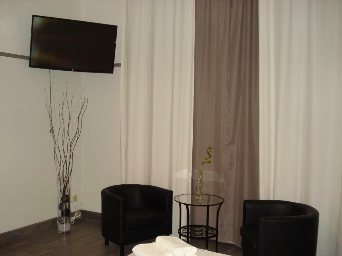 Casa Vacanza Cleo Catania Ngoại thất bức ảnh